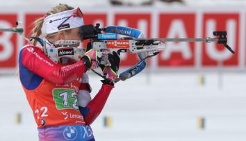 Biatlonistky zradila střelba, bodovala jen Voborníková ve třetí desítce