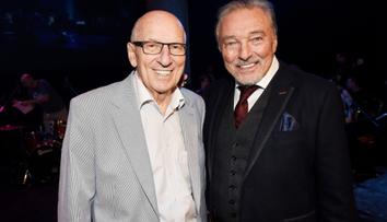 Karel Gott v slzách: Odešel jeden z mých nejbližších přátel, přiznal