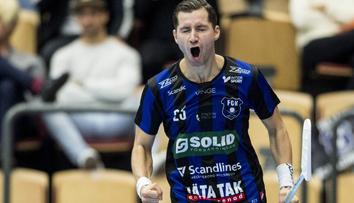 Senzační první zápas! Šebek dal gól v oslabení, pak dostal dárek