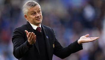 Bývalý kouč United by mohl opět trénovat. Zájem je v Premier League