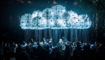 Jubilejní Signal Festival je v plném proudu. Podívejte na show plnou světel