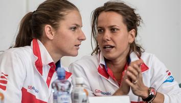 Poslední vzkaz: Fed Cup budu hrát klidně s Karolínou, říká Strýcová