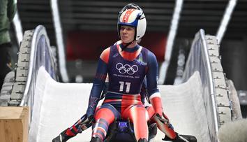 Našla si krásná sáňkařka na ZOH lásku? Nápadník za ní cestoval přes 900 km