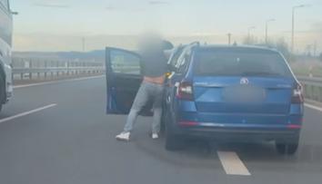 Případ agresivního řidiče z D6 se protáhne. Státní zástupce vrátil policii spis