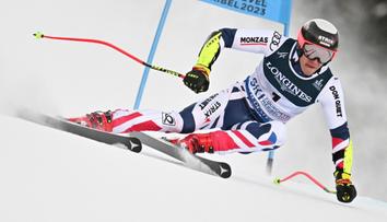 Zabystřan i většina lyžařů kombinaci na MS nedokončili. Vyhrál Francouz