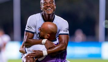 Prvním semifinalistou MLS turnaje je Philadelphia, postup zařídil Santos