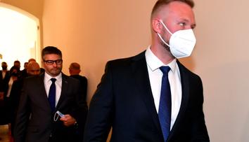 Kluby v Super lize dostanou radikální tresty, naznačil sekretář FAČR