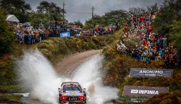 Neuville vyhrál první etapu, tlačí se na něj Ogier a Tänak