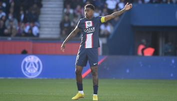 Mbappé sesadil Kimpembeho z pozice zástupce kapitána. Ten o tom nevěděl