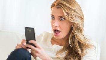 Stovkám žen ukradli nahé fotky ze zpráv a nahráli je na pornostránku