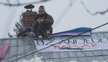 Naděje obyvatel osady Bedřiška zhasínají. Krajský soud demolici domu neodvrátil