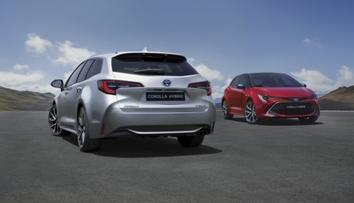 Můžou být z hybridů nové diesely? Toyota odpovídá hattrickem
