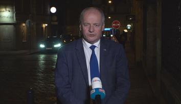 Respirátory jsou teď potřeba. Hrozí nám velký problém, varuje Prymula