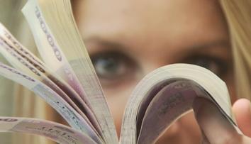 Evropská centrální banka si proklepla velké banky. Hrozí kolaps, vyděsila se