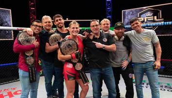 Tohle je šest nových PFL šampionů a milionářů. Královna boxu poprvé padla