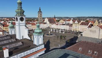 Naše Česko v Budějovicích převálcovalo zbylé strany. Osud primátorky je nejasný