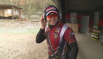 Mistrem Evropy ve střelbě z pistole je Čech. Pracuje jako policejní instruktor