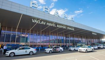 Dopad na cestující by byl drtivý, varuje Cabada před stávkou na Letišti Václava Havla