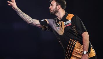 Ross Smith se těší na de Sousu, O'Connor zdolal Zonnevelda