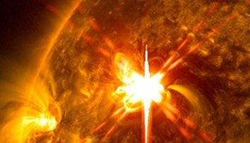 Obří erupce na Slunci znepokojují odborníky. Zemi může zasáhnout radiační bouře