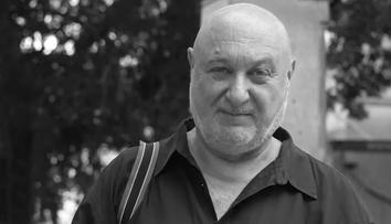 Zemřel úspěšný básník a oblíbený učitel. Bylo mu 70 let