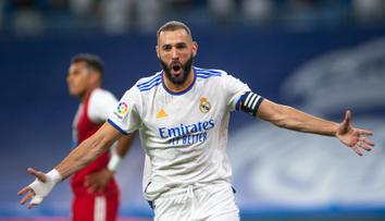 Tohle by neprošlo každému. Benzema na Valentýna poslal růže svým bývalkám