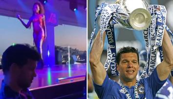 Bývalý hráč Chelsea hnal Blues za výhrou, nevyrušil ho ani striptýz