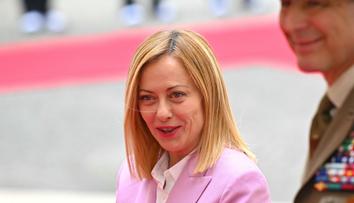 Italská premiérka zuří. Její fotografie se objevily na pornografické stránce