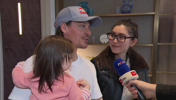 Skateboardista Habanec září štěstím. Slavná partnerka mu porodila další dítě