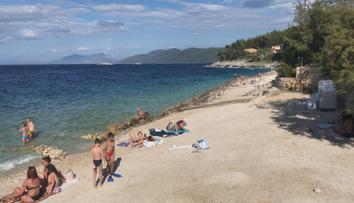 Moře u Dubrovníku znečistily výkaly. Místem se šíří nesnesitelný zápach