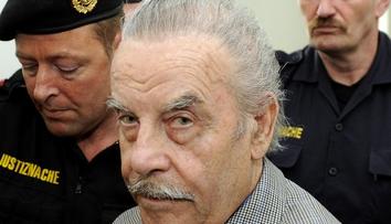 Fritzlovi (80) dělají ve vězení ze života peklo! Zažívá hrozné věci