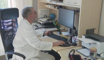 Umělá inteligence lékaře nenahradí, varují odborníci. Může však i pomoci