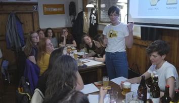 Pivo už dávno není jen mužskou záležitostí. Ženy z Ostravy si založily pivní spolek