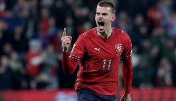 Horor v první půli, pak euforie. Kliment před rozhodující penaltou tlak necítil