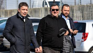 Mino Raiola a jeho hráči. Kdo bude nyní zastupovat slavné fotbalisty?