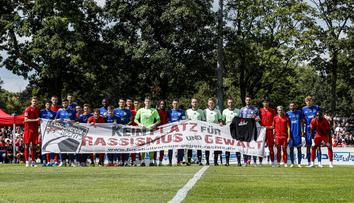 Casting místo přestupů. Německý klub po krachu hledá hráče mezi amatéry