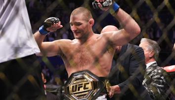 Kontroverzní hvězda UFC se oženila. Slavila střelbou z útočné zbraně