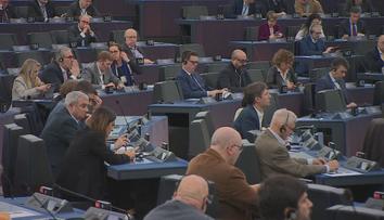 Evropským parlamentem hýbe skandál. Několik europoslanců odposlouchávali