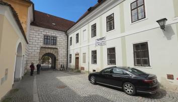 Třeboň prodává Krčínův dům. Opozice by ho raději pronajala