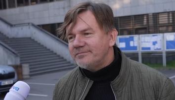 Muž v Praze napadl pět žen a dvě děti. Zastavil ho zpěvák Michal Hrůza