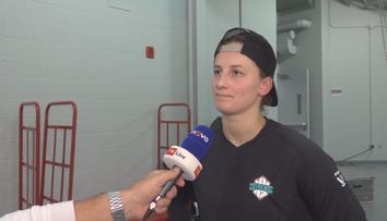 Kaltounková si zvyká na PWHL: Je to blázinec. Rodičům dopřeje premiéru na NHL