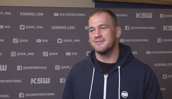 Pešta musel zrušit zápas v KSW. Frustrující, vzdychá český zápasník