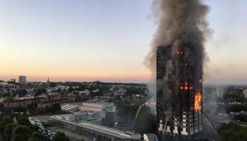Trauma z požáru Grenfell Tower: Sebevraždy, drogy a alkohol
