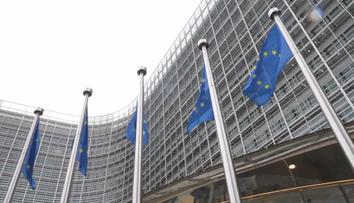 Další země zvažuje vstup do EU. Vláda plánuje referendum