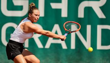 Parádní debut pro tenistku Siskovou. Na okruhu WTA se uvedla výhrou s kanárem