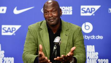 Michael Jordan po 13 letech prodává svůj tým. Byl jediným majitelem tmavé pleti v NBA