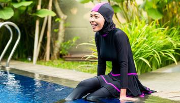 Aktivistky zahájily Operaci burkini: Nosí zakázané islámské plavky