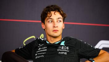 Russella překvapilo zlepšení konkurentů. Verstappen vidí progres