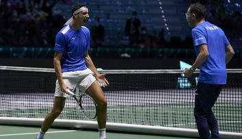 Suverénní vstup Itálie do Davis Cupu. Za Srbsko řádil Djokovič