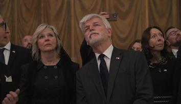 Pavel chtěl s ústavními činiteli řešit zahraniční politiku i letadla pro Ukrajinu
